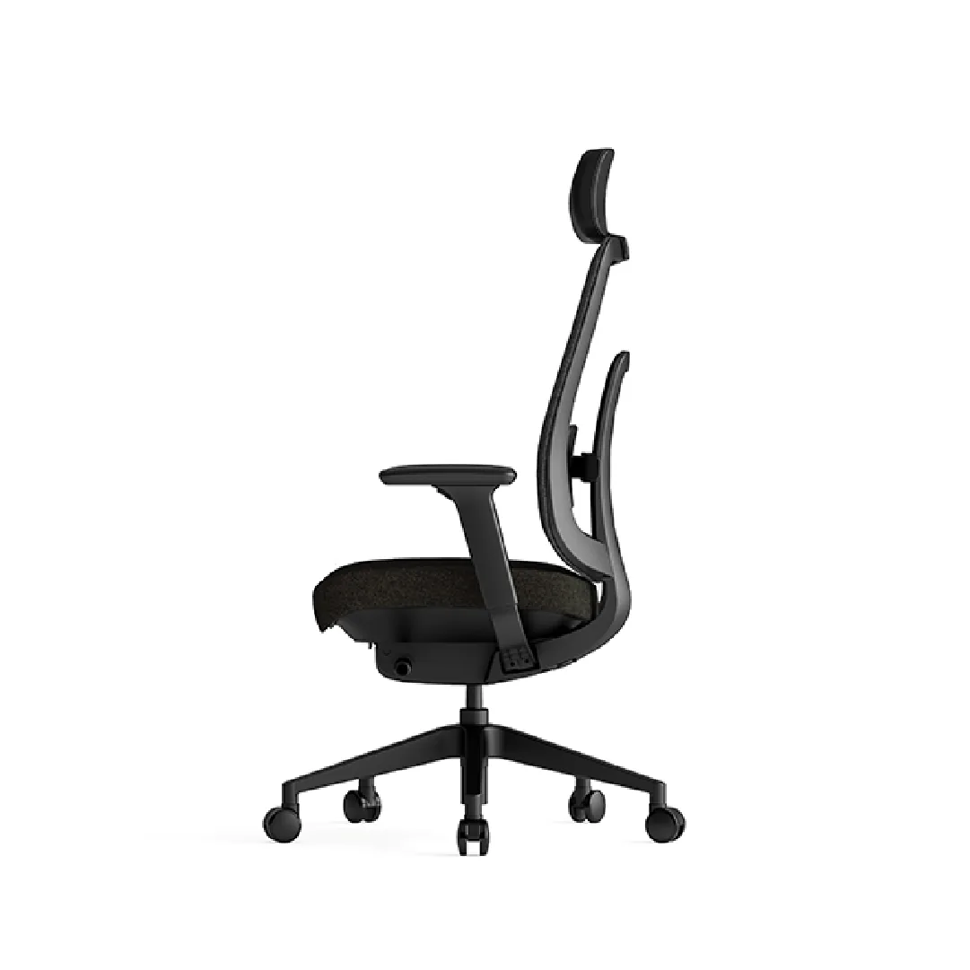K40M Black Mesh Office Chair - Wide 72 cm Frame Saudi Arabia 3